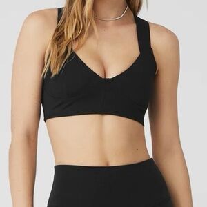 Alo Yoga Airbrush Rev It Up Sports Bra Black Size small